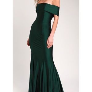 ISO “So Enchanted” Emerald off-the-shoulder Maxi